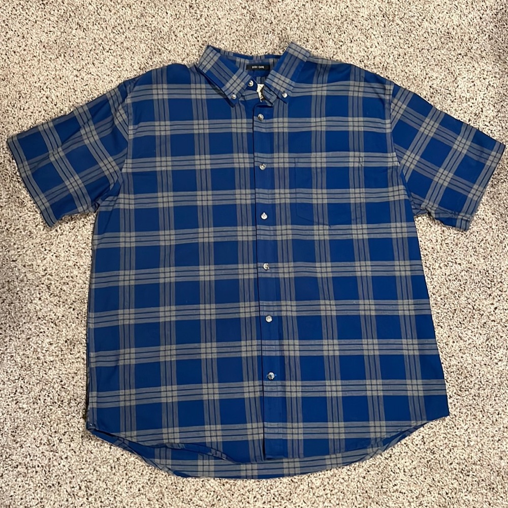 XL St. John’s Bay short sleeve button down shirt